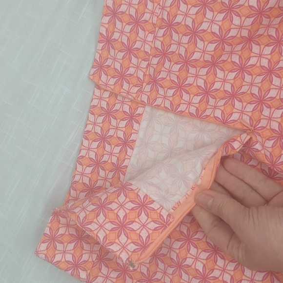 Talbots skirt with pockets, bright pattern, women size 8 - Picture 8 of 11